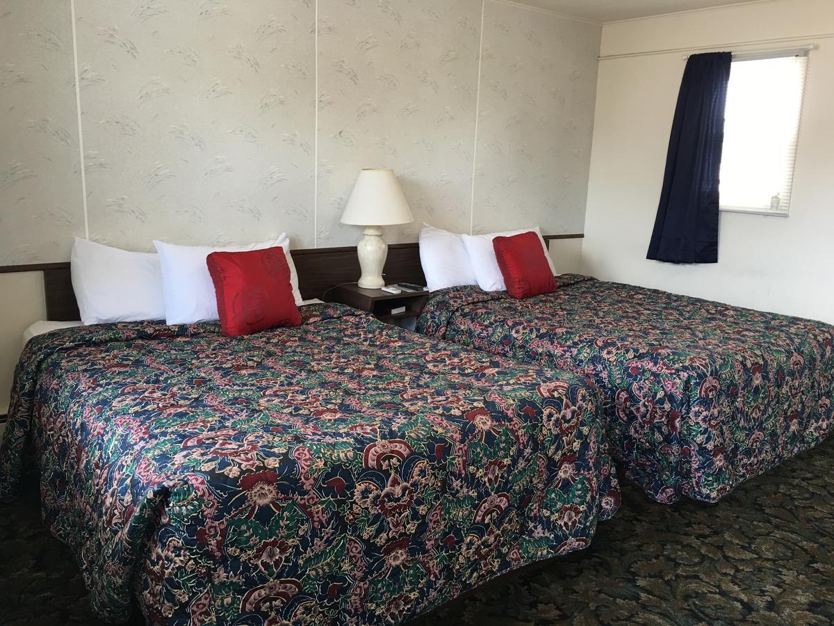 Grandmas Inn Торрінгтон Екстер'єр фото
